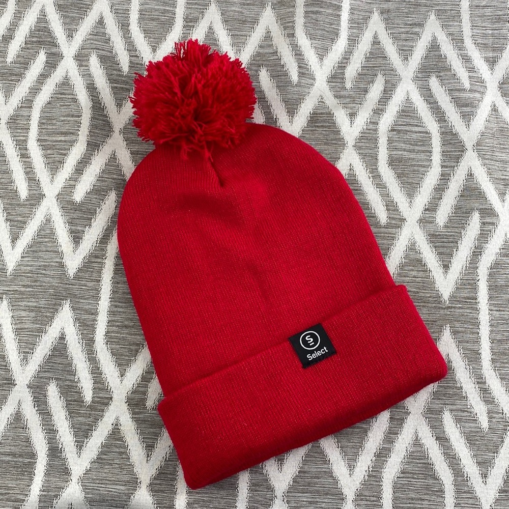 Beanie Red Knit with Pom Pom - Picture 1 of 2